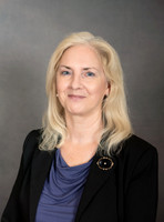 Jeannette R
